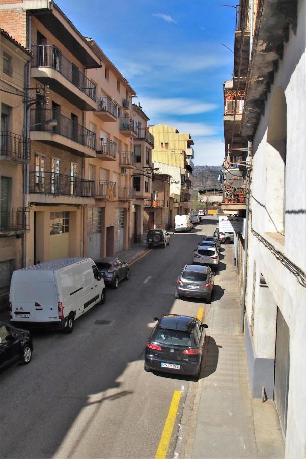 apartament dúplex Alsina Tremp Exterior foto